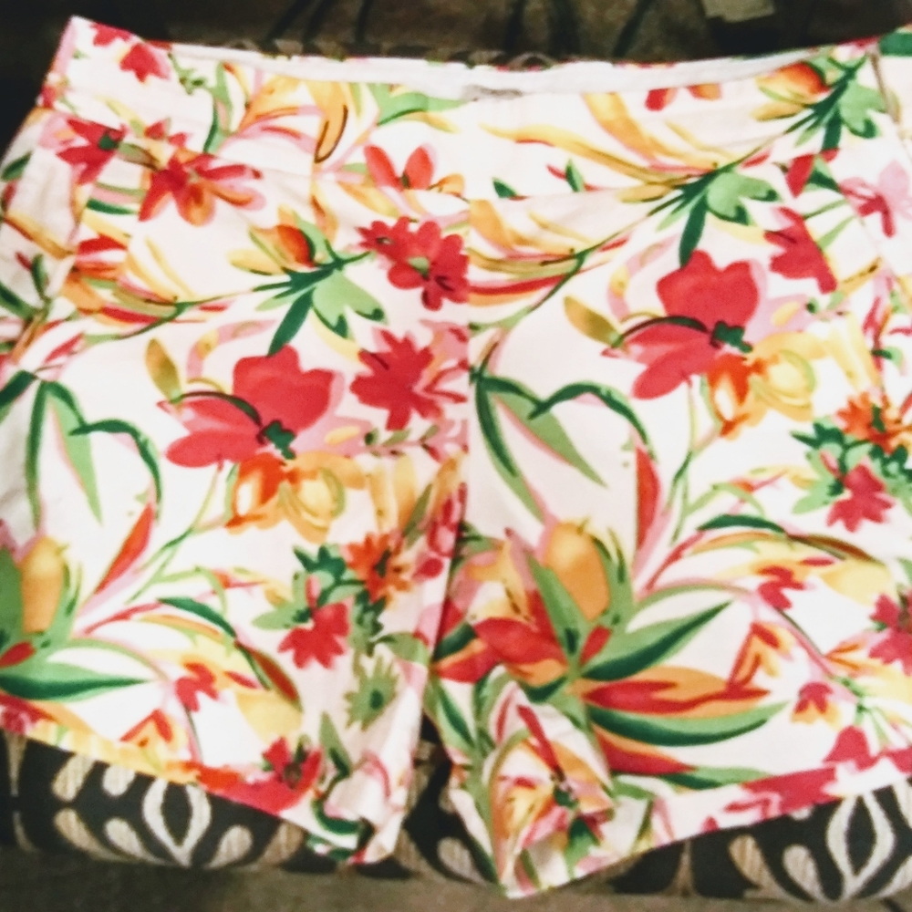 J. Crew Chino city fit. multicolor floral shorts 8